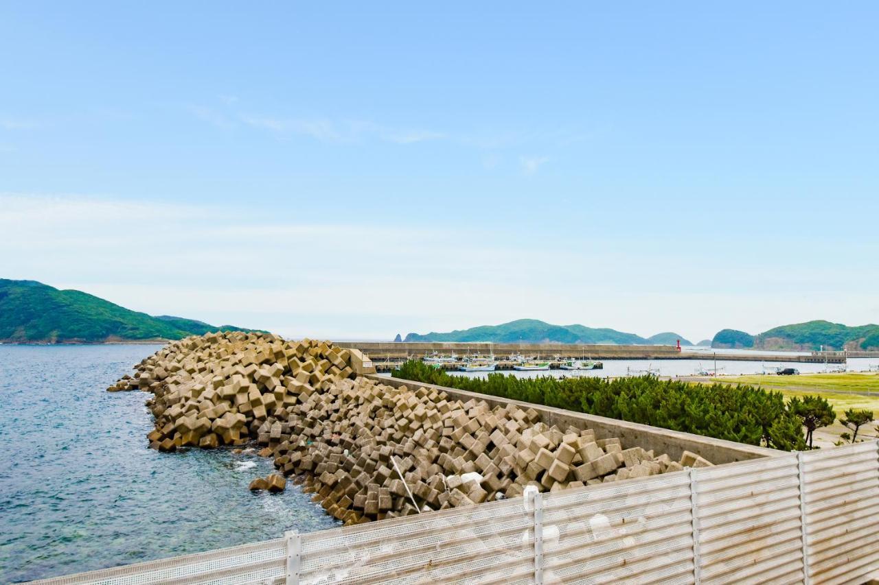 Iki Marina Hotel Exterior photo