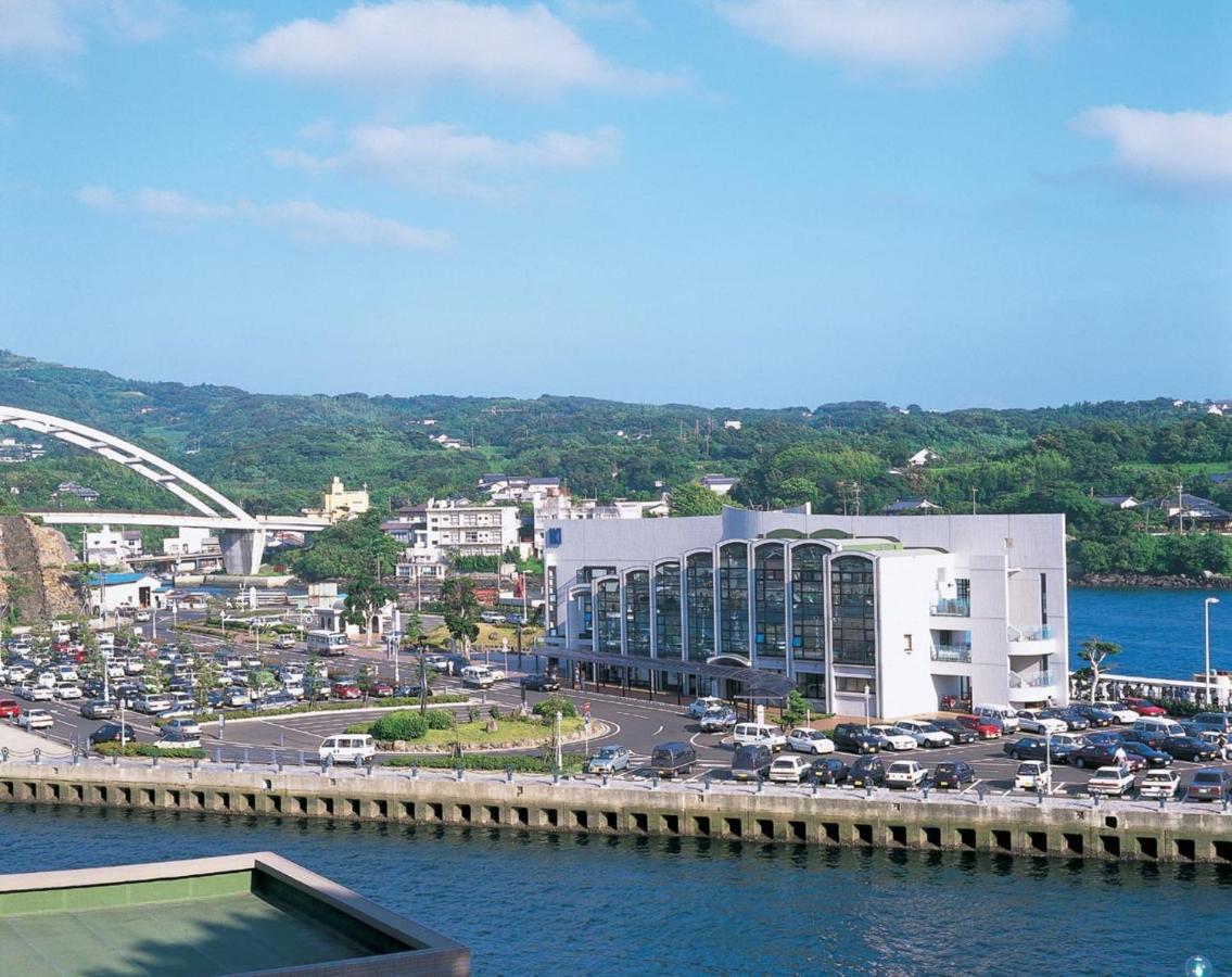 Iki Marina Hotel Exterior photo